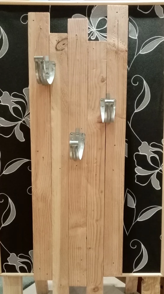Grand porte-manteau | © LA DEUXIÈME VIE DU BOIS